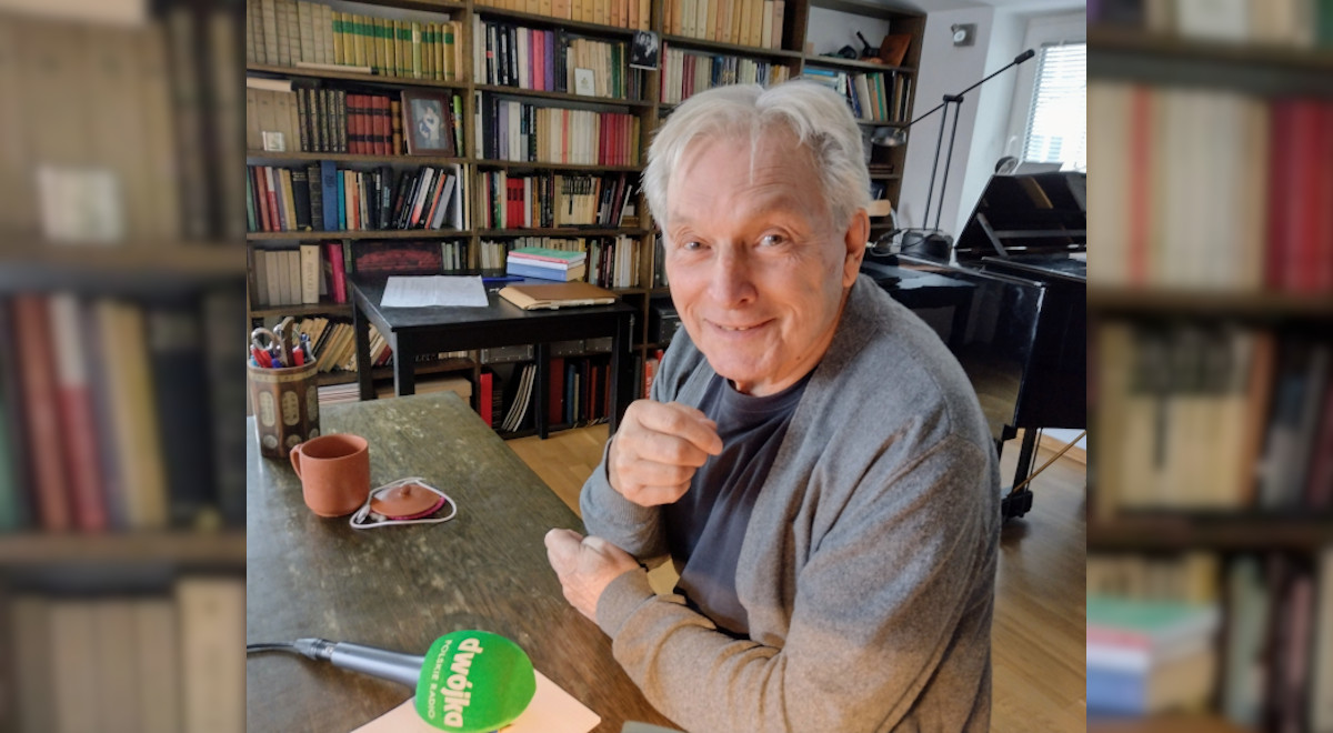 Uznany kompozytor, ceniony pianista, pedagog i organizator życia muzycznego. Jak przebiegała jego twórczość dla teatru? Jakie miejsce zajmuje w jego dorobku kompozytorskim? Jakie są operaowe marzenia Zygmunta Krauzego?